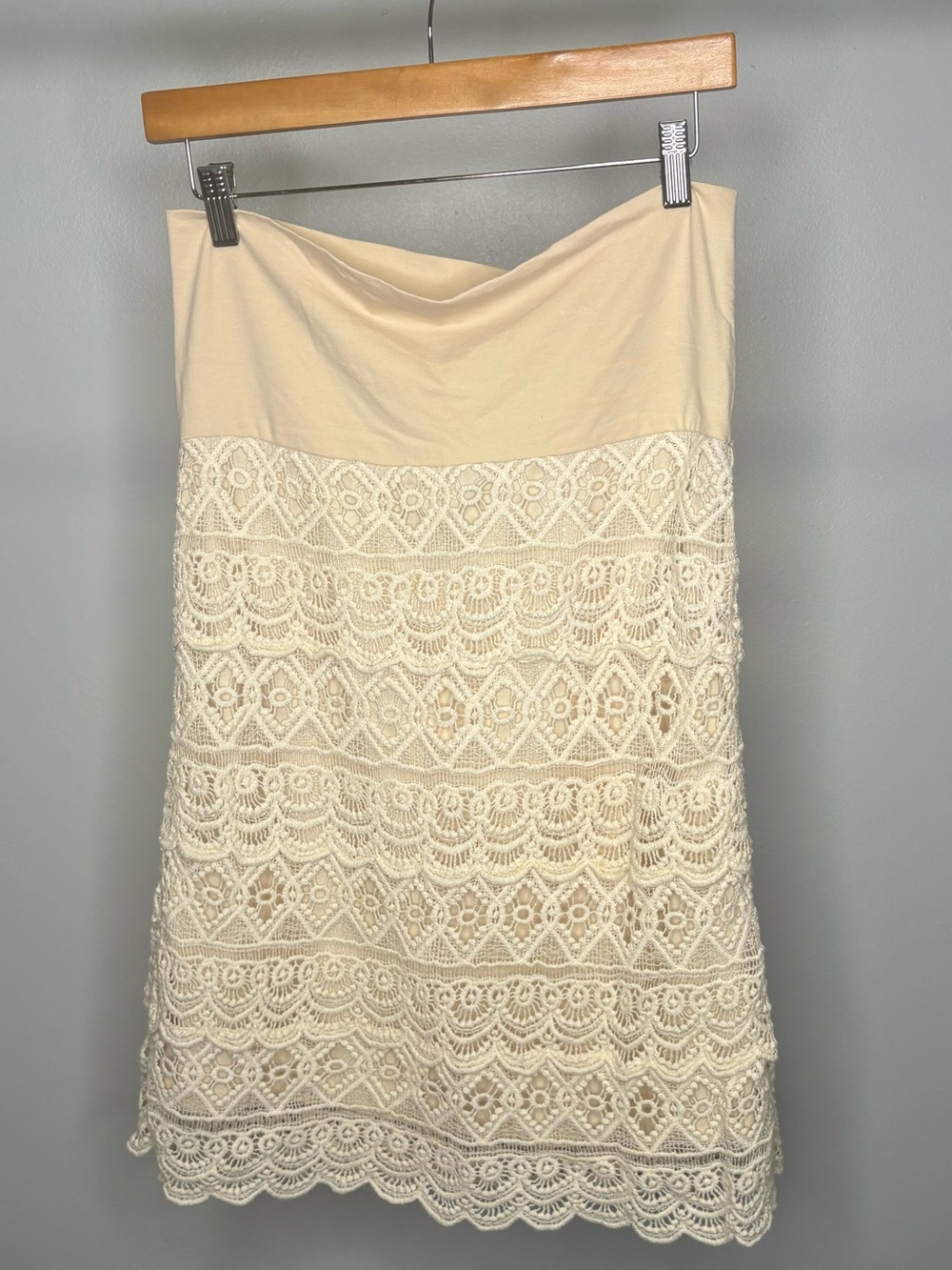 Solitaire Cream Lace Skirt